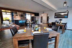 Gallery Beachwood Inn 04 300x200